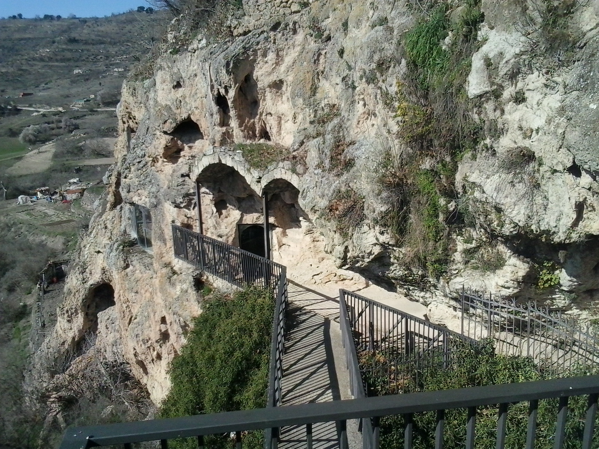 Cueva de la Virgen de la Peña