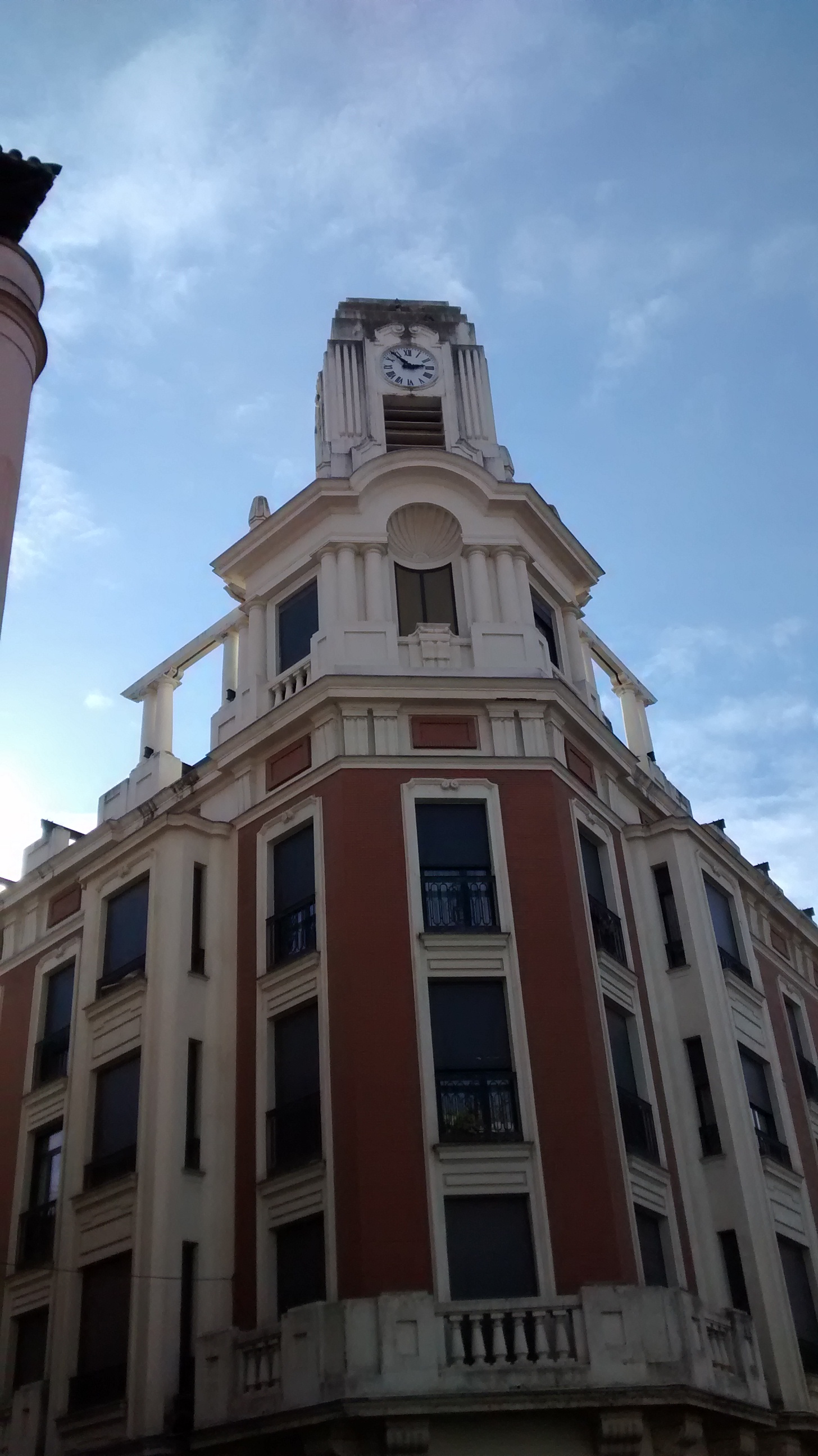 Plaza del Reloj